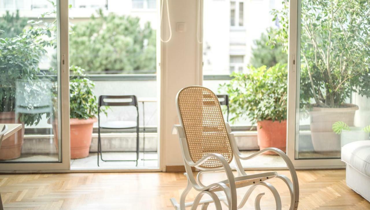Athenian Blue - Family Apt 5' Minutes From Acropolis Museum Exterior photo